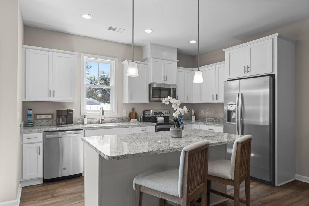 Beau Coast Getaway Villa Beaufort Luaran gambar