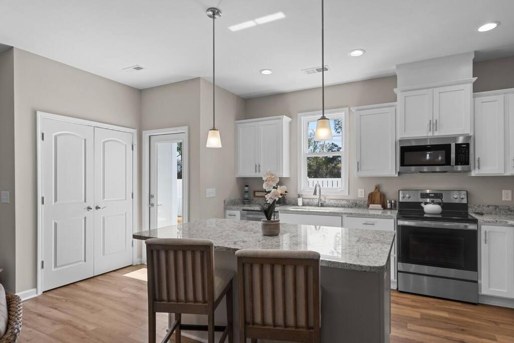 Beau Coast Getaway Villa Beaufort Luaran gambar