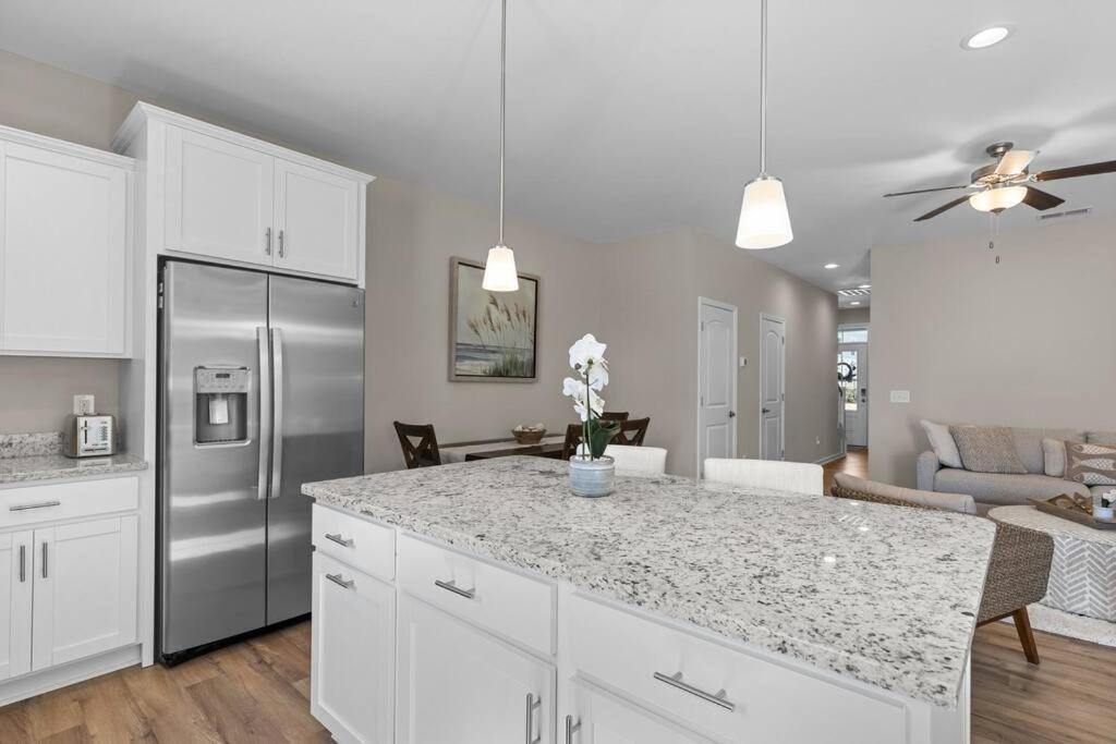 Beau Coast Getaway Villa Beaufort Luaran gambar
