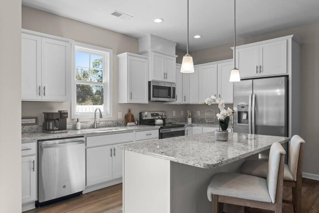 Beau Coast Getaway Villa Beaufort Luaran gambar